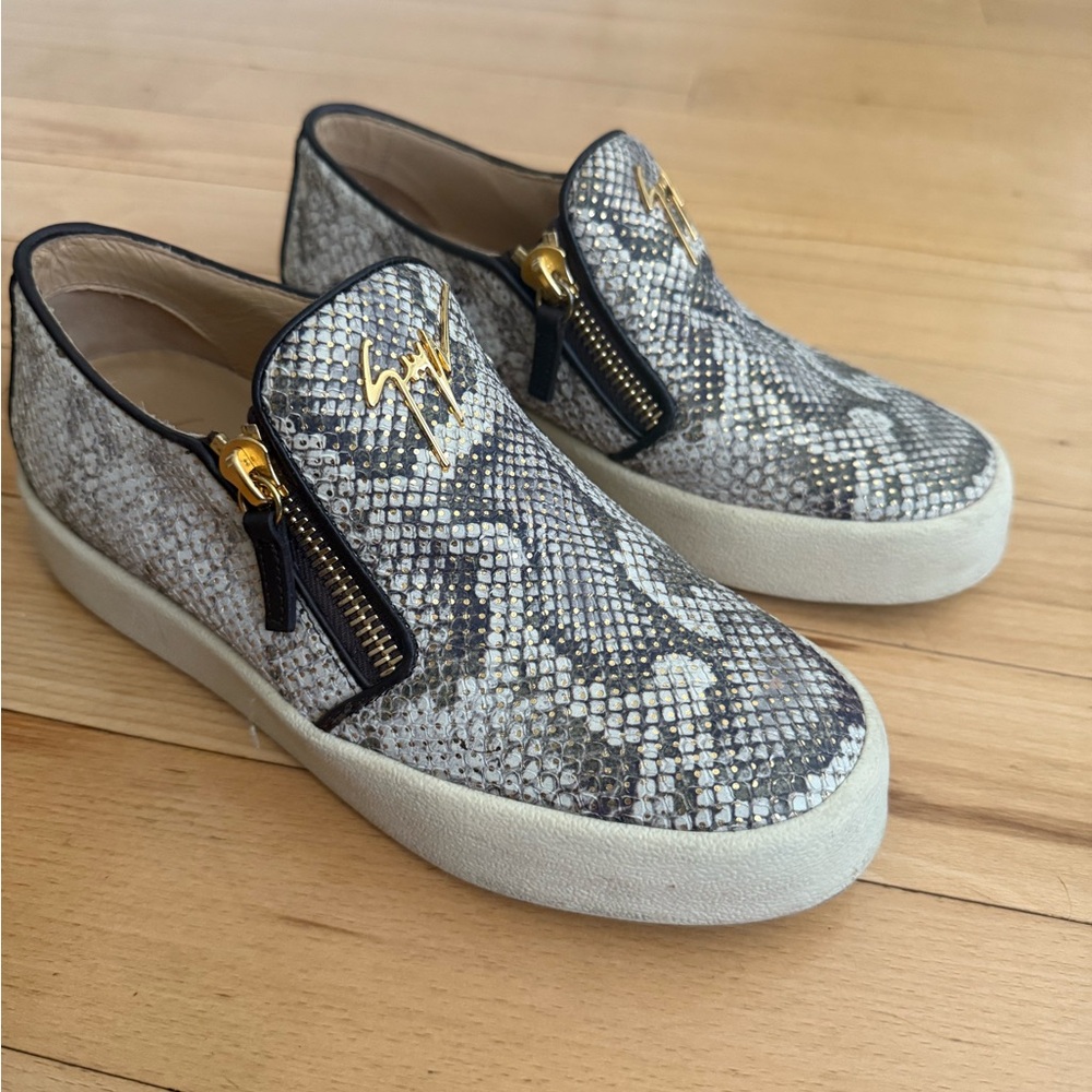 Giuseppe Zanotti Gray Snake Print Slip-Ons with Gold Details - gently worn